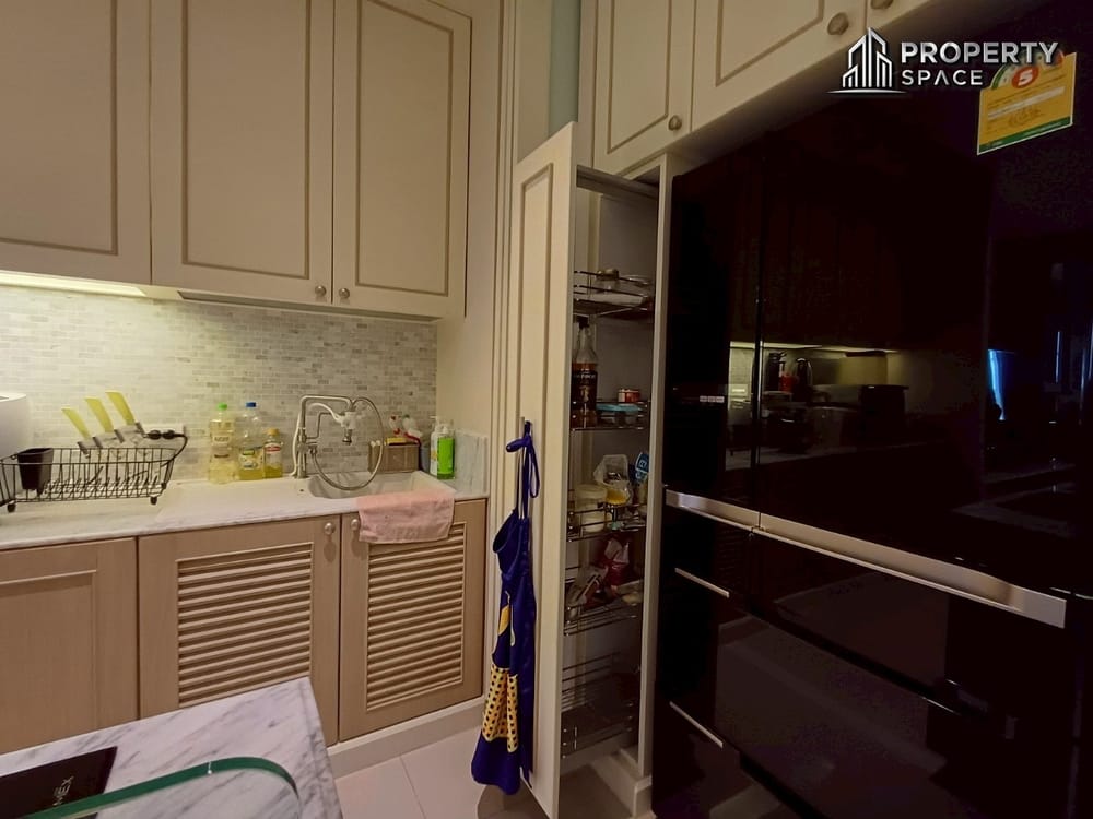 Luxury 3-Bedroom Beachfront Corner unit In Ocean Portofino Na Jomtien Condo For Sale Image 19