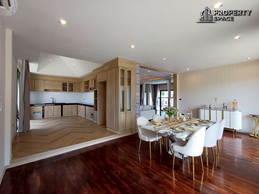 Stunning Luxury 3-Bedroom Modern Style Pool Villa in East Pattaya For Sale Image 17