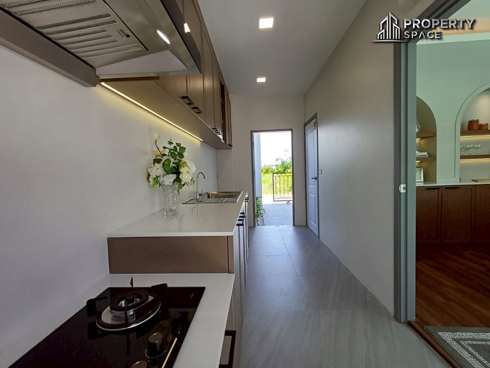 Modern 3-Bedroom 2-Story Pool Villa in Huay Yai Pattaya For Sale Image 19