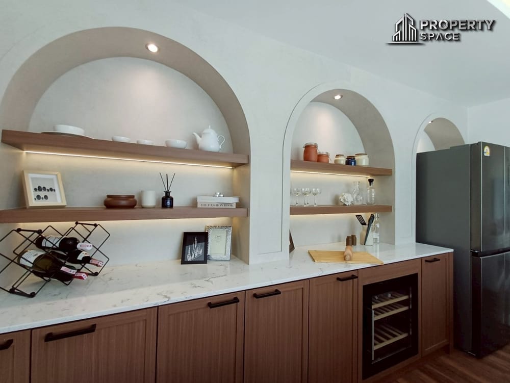 Modern 3-Bedroom 2-Story Pool Villa in Huay Yai Pattaya For Sale Image 16