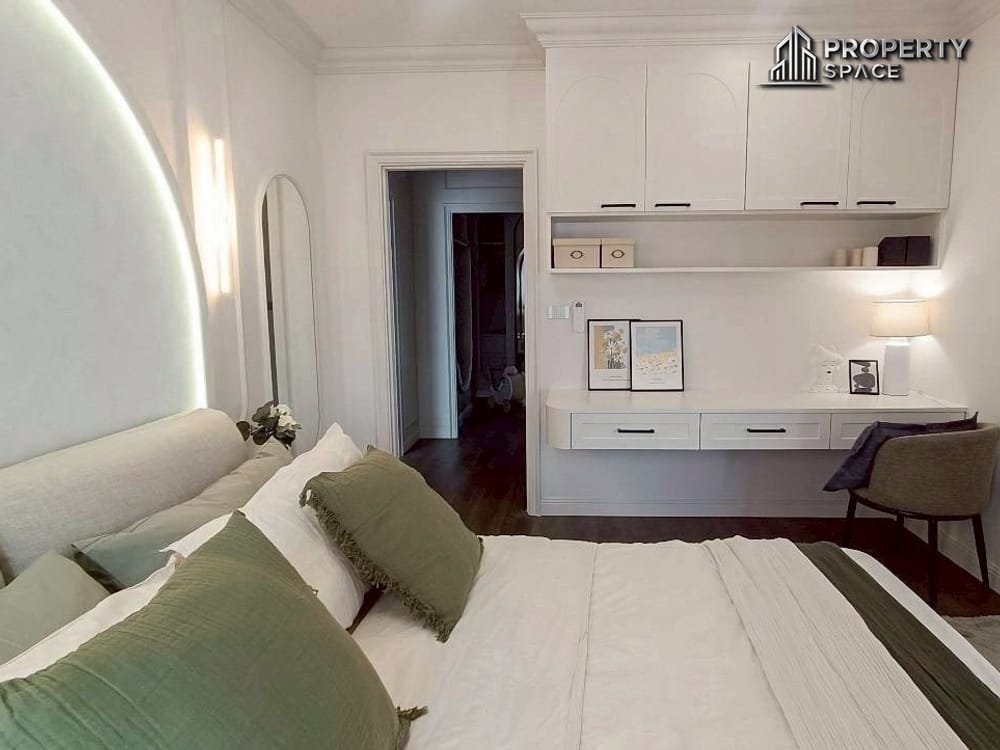 Modern 3-Bedroom 2-Story Pool Villa in Huay Yai Pattaya For Sale Image 16