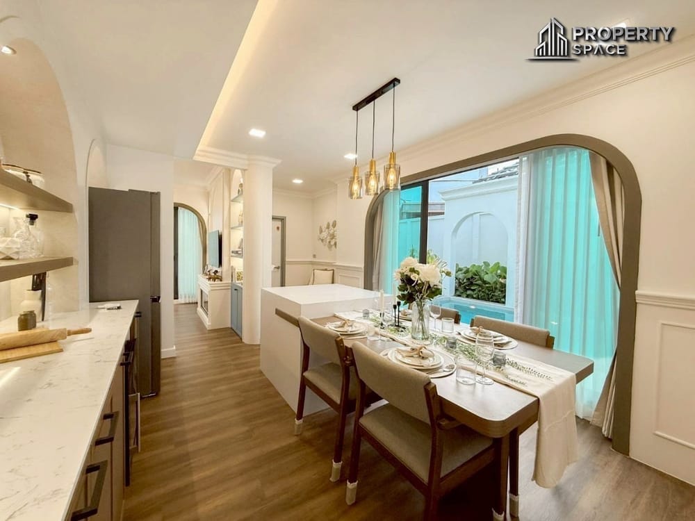 Modern 3-Bedroom 2-Story Pool Villa in Huay Yai Pattaya For Sale Image 7