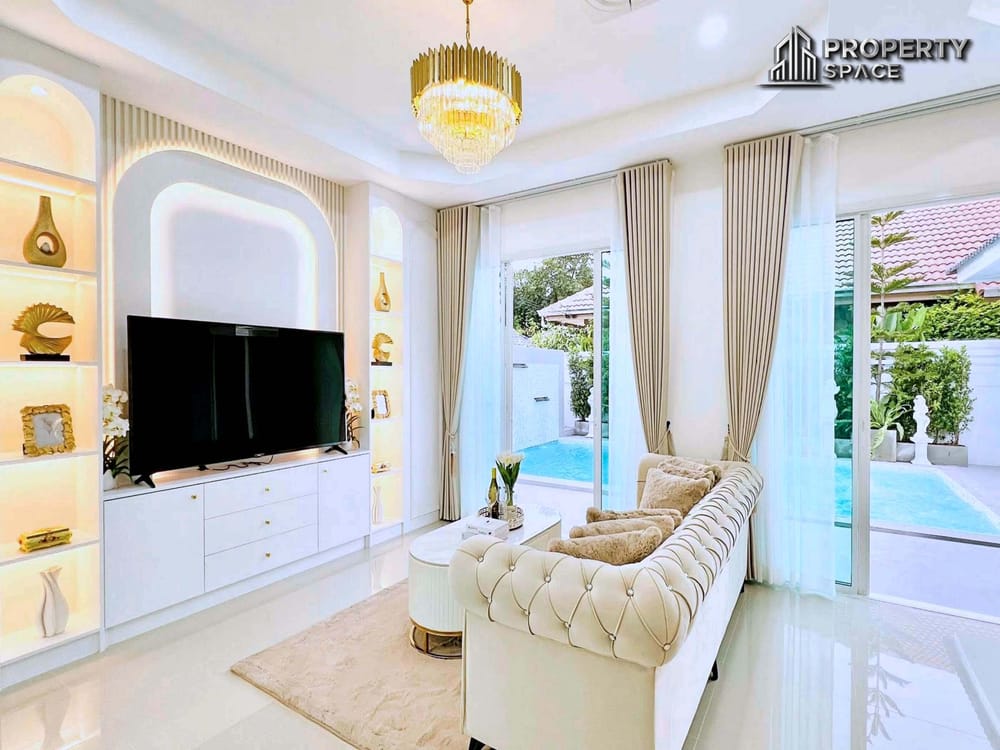 Brand New 3 Bedrooms Pool Villa In East Pattaya For Sale Image 6
