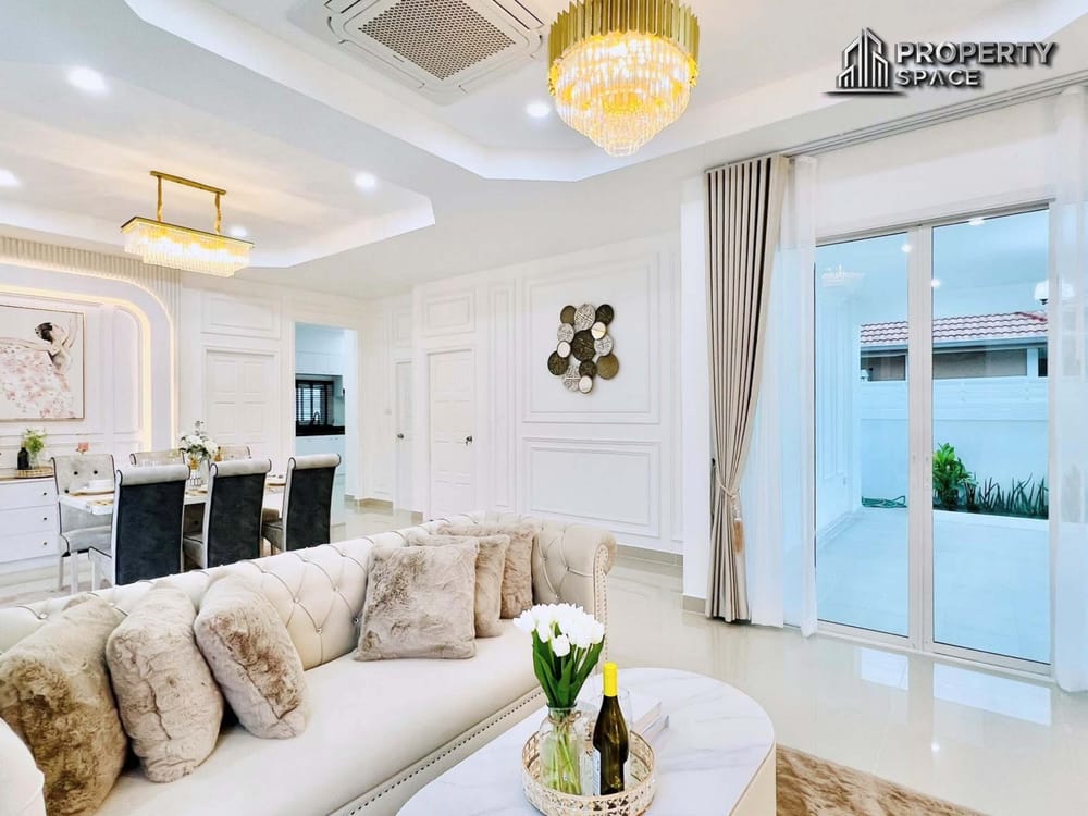 Brand New 3 Bedrooms Pool Villa In East Pattaya For Sale Image 6