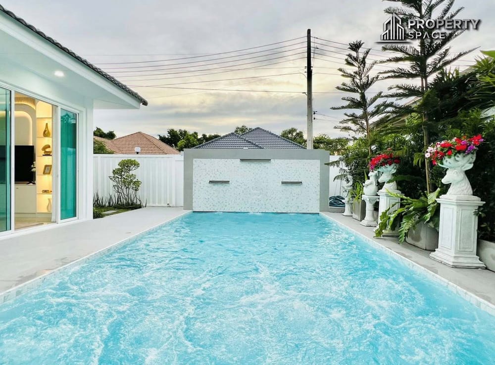 Brand New 3 Bedrooms Pool Villa In East Pattaya For Sale Image 4