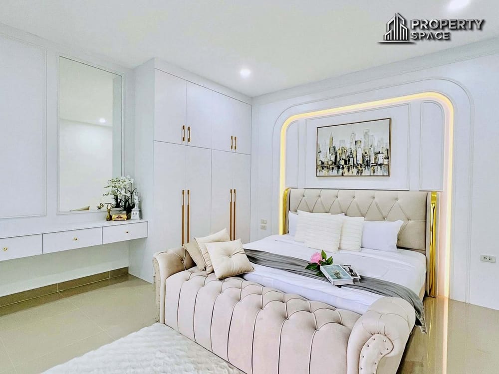 Brand New 3 Bedrooms Pool Villa In East Pattaya For Sale Image 11