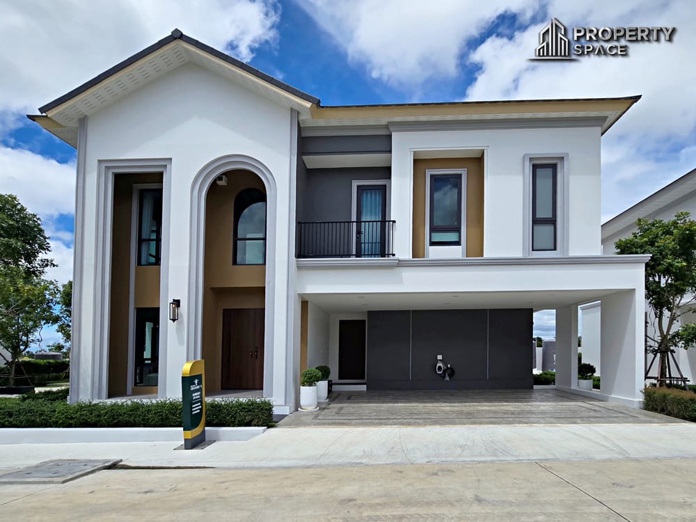 Brand New Scandinavian-Inspired 4 Bedroom Detached House In Pattaya For Sale Image 1