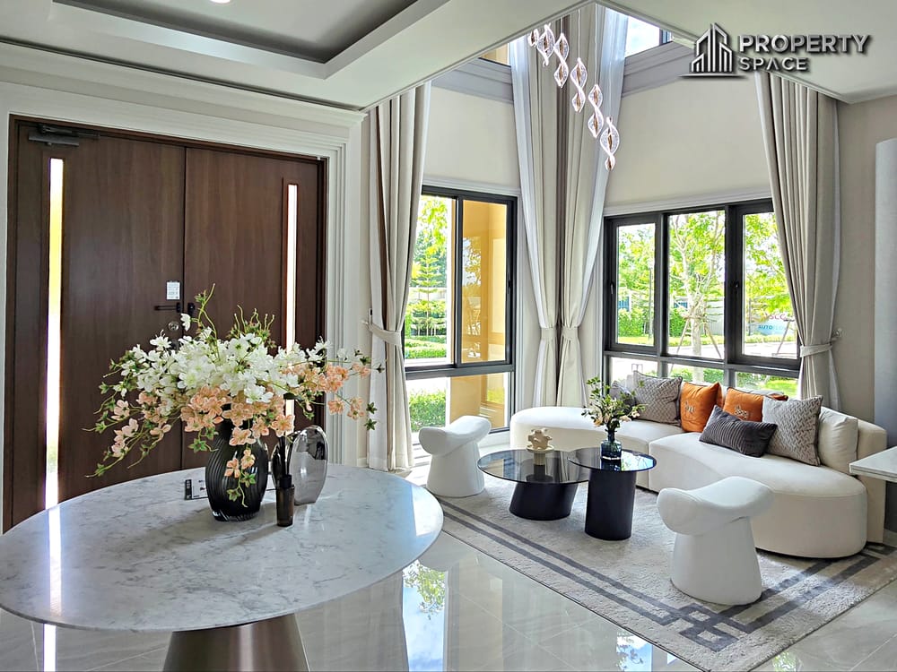 Brand New Scandinavian-Inspired 4 Bedroom Detached House In Pattaya For Sale Image 8