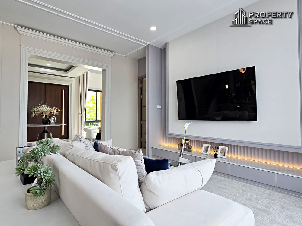 Brand New Scandinavian-Inspired 4 Bedroom Detached House In Pattaya For Sale Image 13