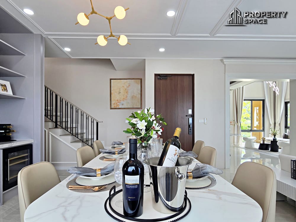 Brand New Scandinavian-Inspired 4 Bedroom Detached House In Pattaya For Sale Image 16