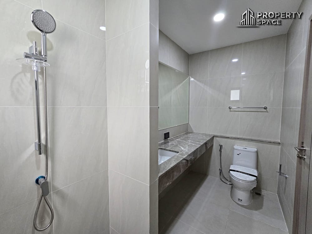 Brand New Scandinavian-Inspired 4 Bedroom Detached House In Pattaya For Sale Image 42