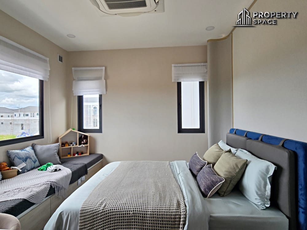 Brand New Scandinavian-Inspired 4 Bedroom Detached House In Pattaya For Sale Image 38