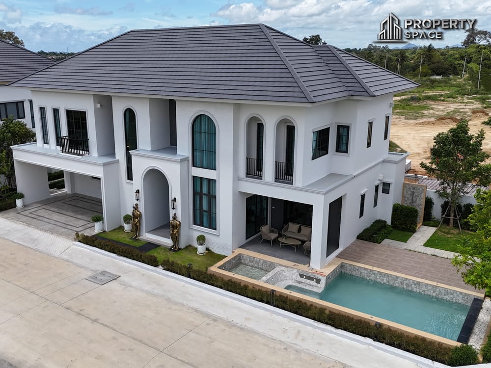 Brand New Scandinavian-Inspired 4 Bedroom Detached House In Pattaya For Sale Image 3