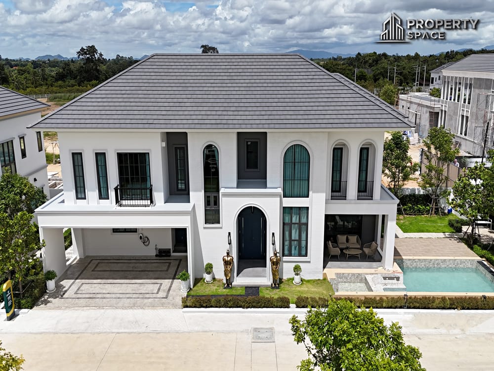 Brand New Scandinavian-Inspired 4 Bedroom Detached House In Pattaya For Sale Image 1