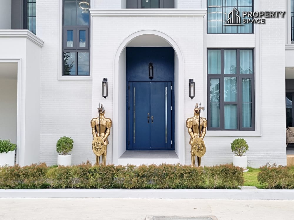 Brand New Scandinavian-Inspired 4 Bedroom Detached House In Pattaya For Sale Image 5