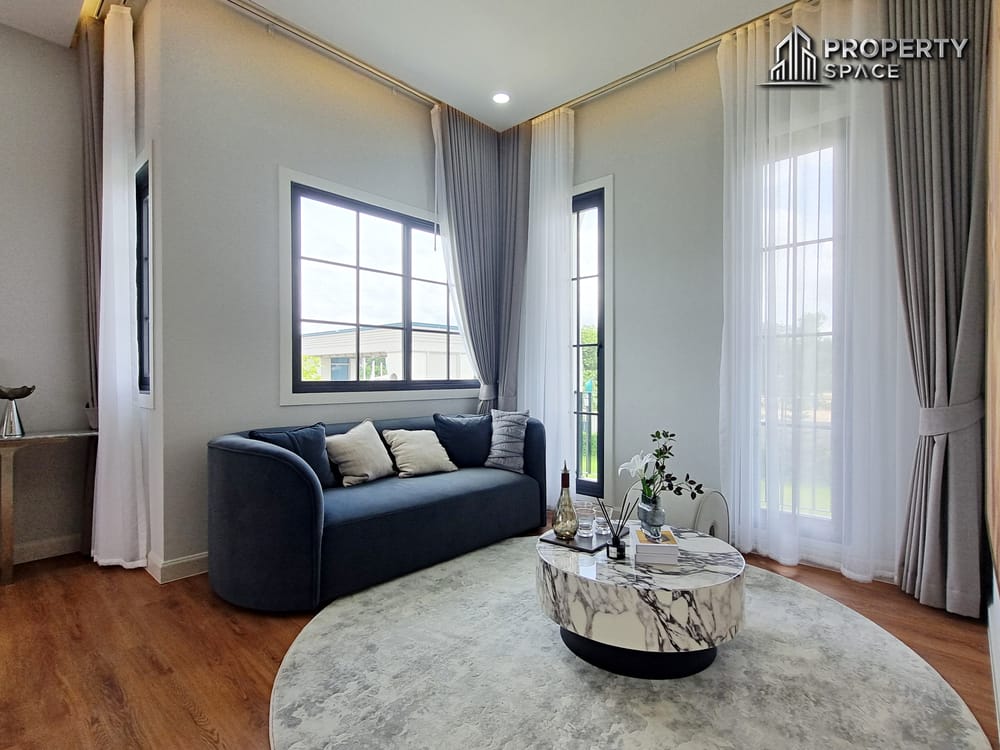 Brand New Scandinavian-Inspired 4 Bedroom Detached House In Pattaya For Sale Image 32