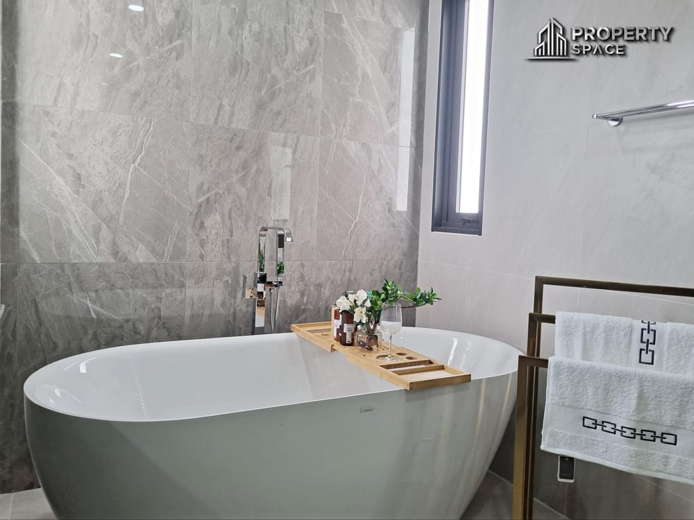 Brand New Scandinavian-Inspired 4 Bedroom Detached House In Pattaya For Sale Image 37