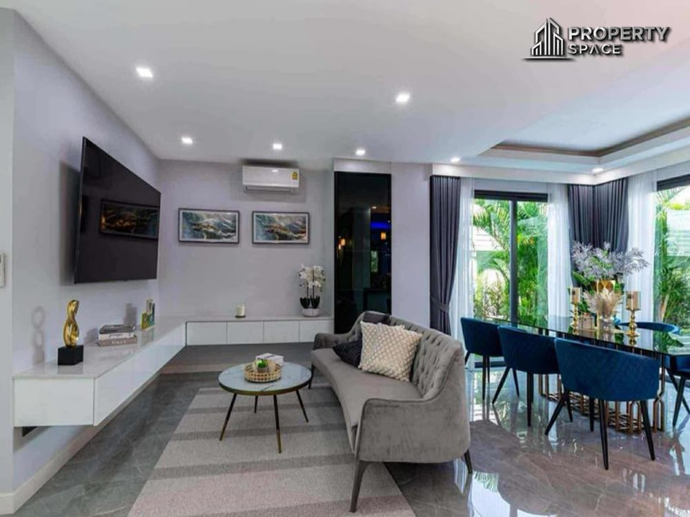 Modern Luxury 5-Bedroom Pool Villa In Jomtien Near The Beach For Sale Image 6