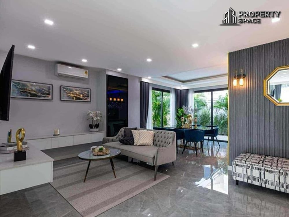 Modern Luxury 5-Bedroom Pool Villa In Jomtien Near The Beach For Sale Image 5