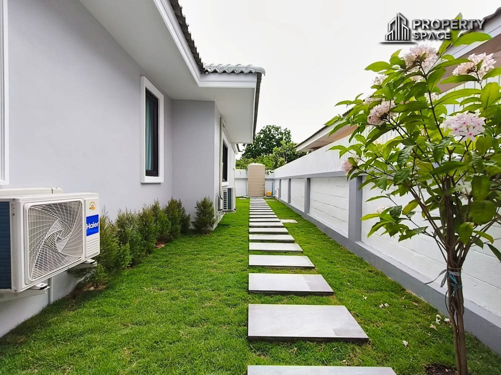 4 Bedroom Pool Villa In The Village In Soi Siam Country Club Pattaya For Sale Image 6