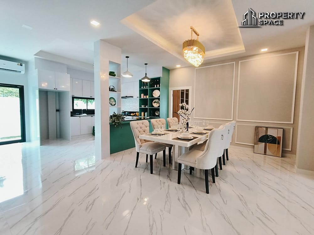 4 Bedroom Pool Villa In The Village In Soi Siam Country Club Pattaya For Sale Image 9