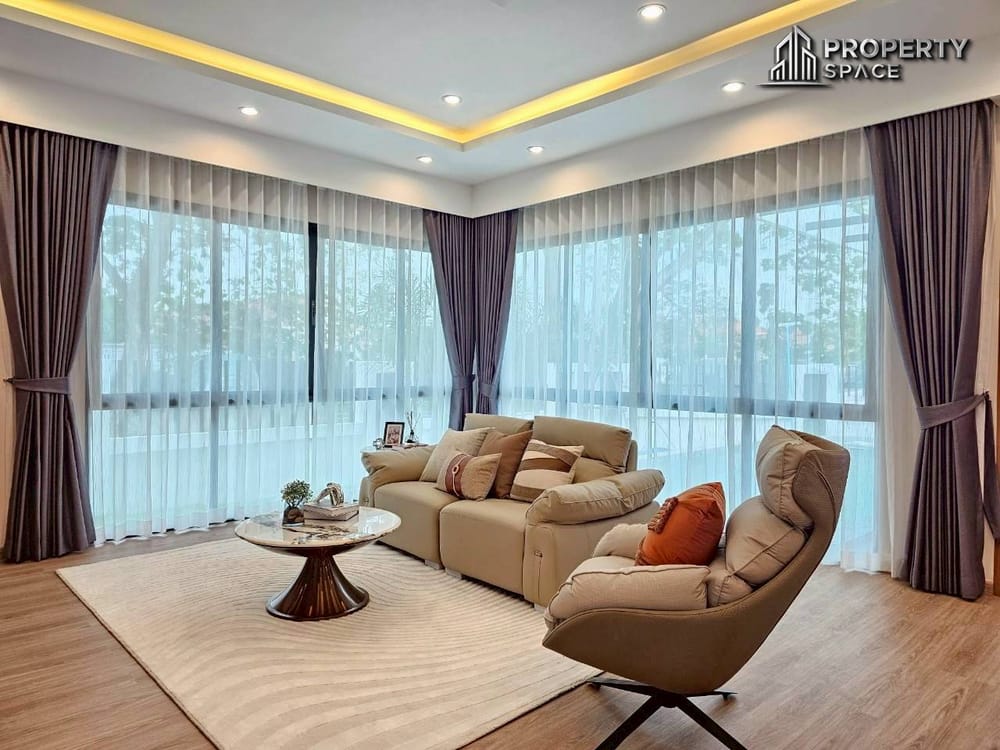 Stunning 4-Bedroom Luxury Pool Villa Just 1.5 KM From Jomtien Beach For Sale Image 8