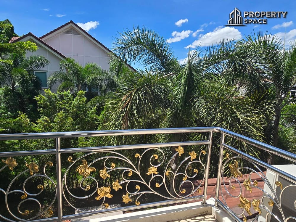 Unfurnished 2-Storey 3 Bedroom Detached House In East Pattaya For Rent Image 16