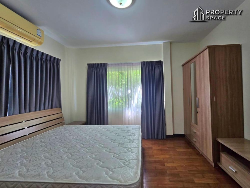 Unfurnished 2-Storey 3 Bedroom Detached House In East Pattaya For Rent Image 22