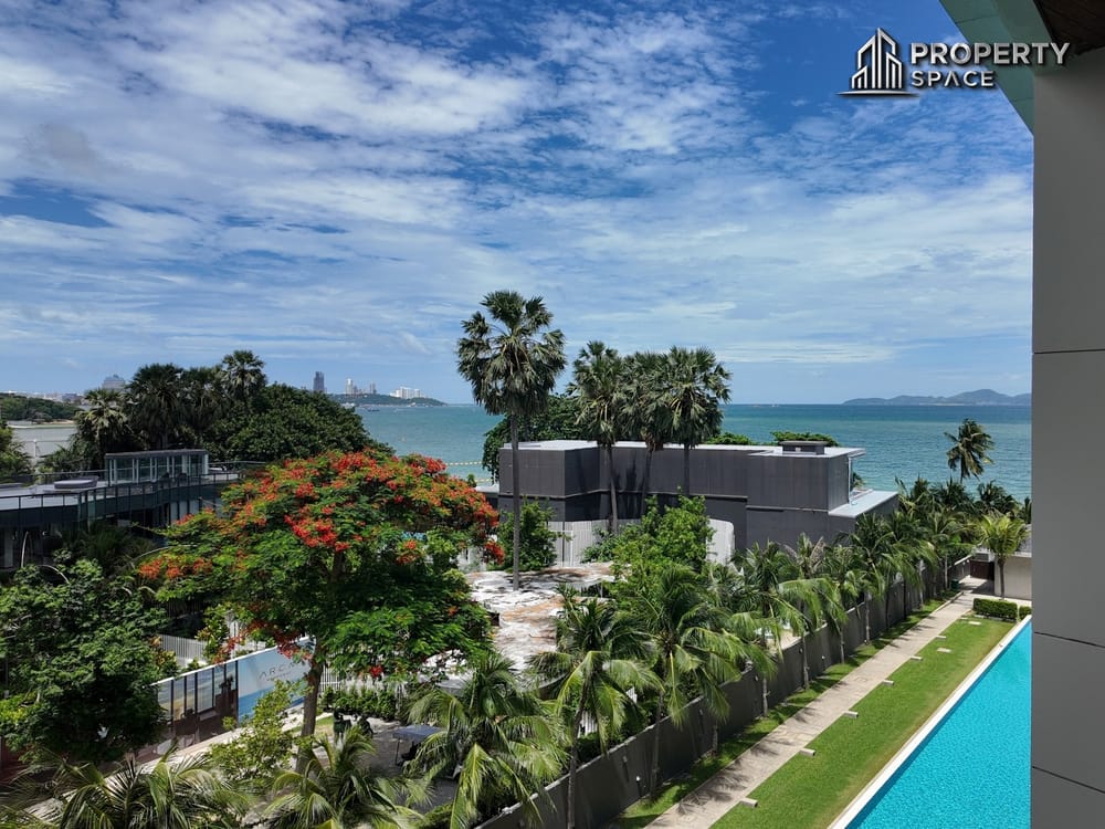 Spacious 2-Bedroom Beachfront Condominium at Ananya Beachfront Wongamat (FQ) For Sale Image 6