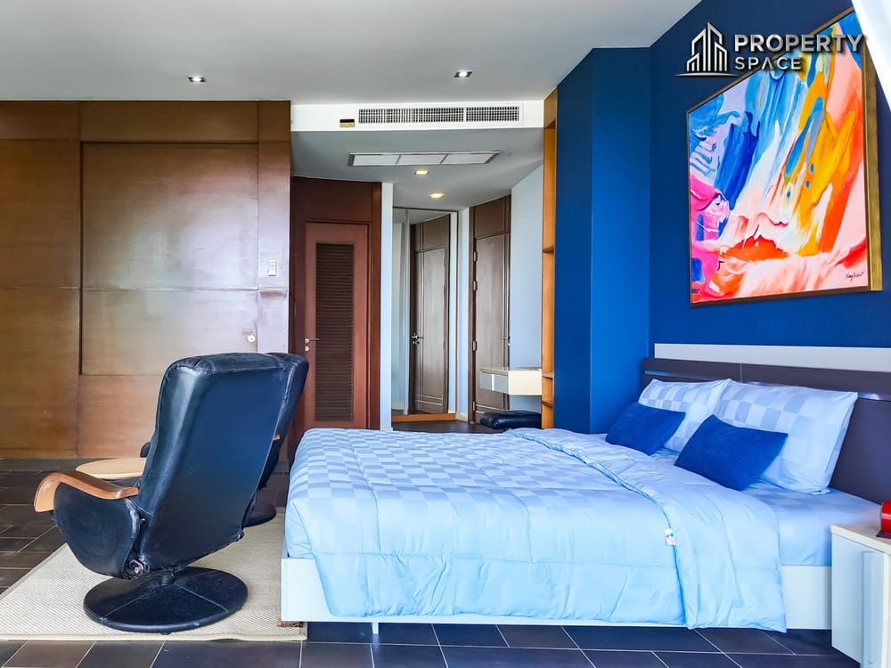 Spacious 2-Bedroom Beachfront Condominium at Ananya Beachfront Wongamat (FQ) For Sale Image 16