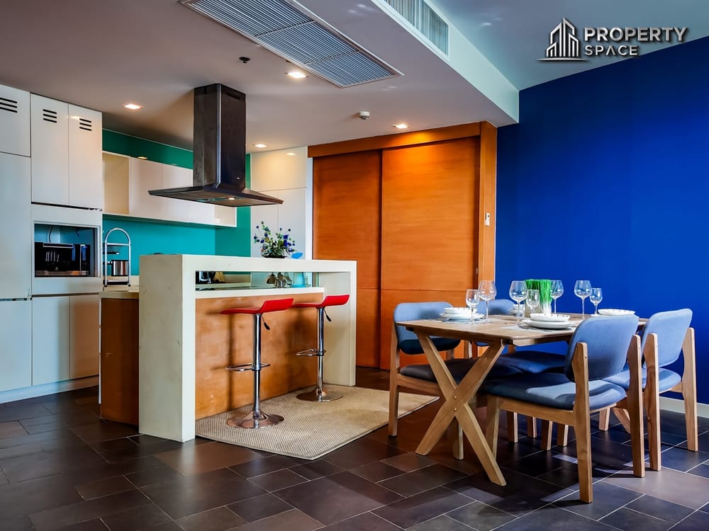 Spacious 2-Bedroom Beachfront Condominium at Ananya Beachfront Wongamat (FQ) For Sale Image 7