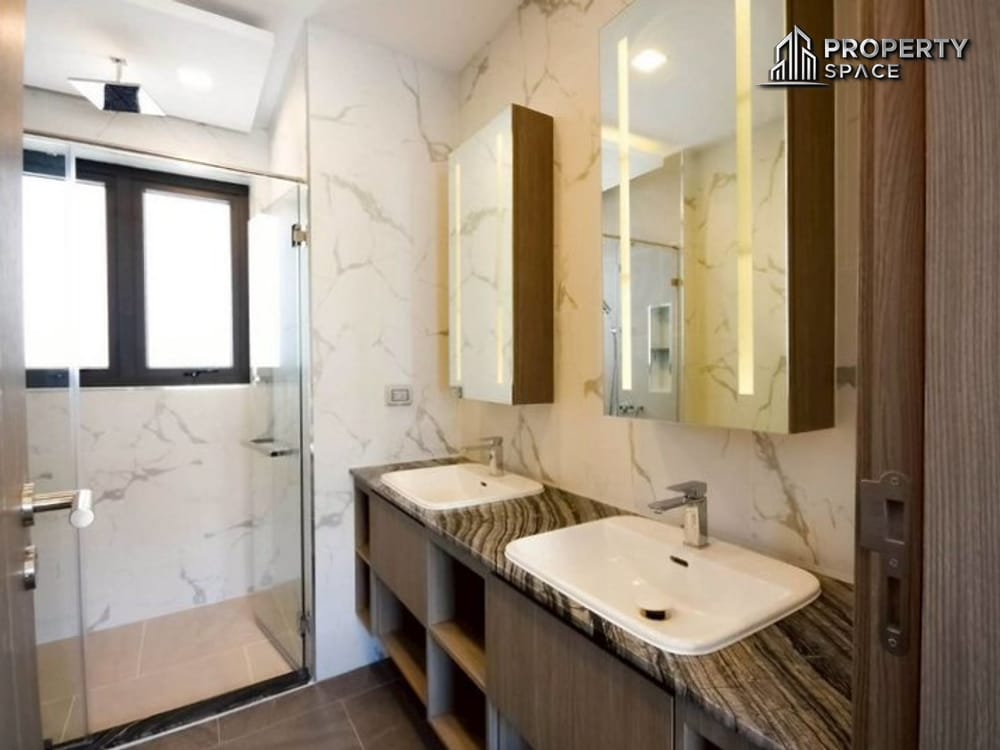 Stunning 3-Bedroom Luxury Pool Villa In Central Pattaya For Sale Image 15