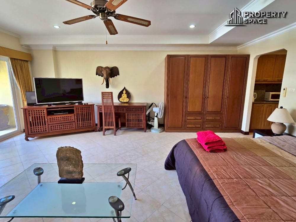 Cozy Studio In View Talay 3 Prime Jomtien Location Condo for Sale Image 9
