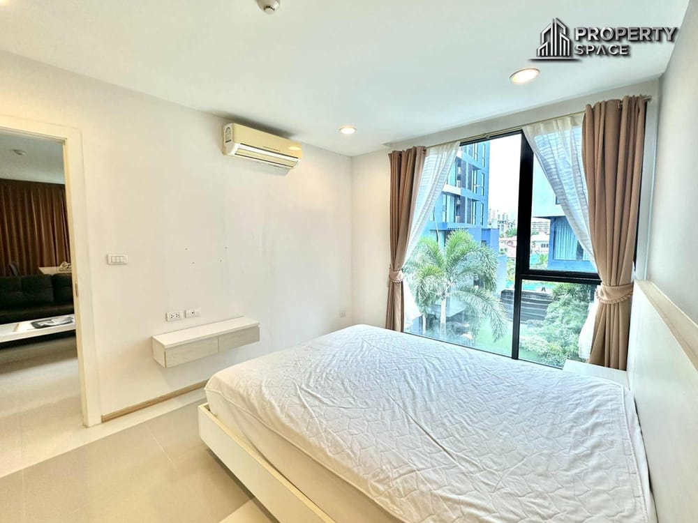 Near Beach! 1-Bedroom Corner Unit Pool View at Acqua Jomtien Pattaya For Rent Image 12