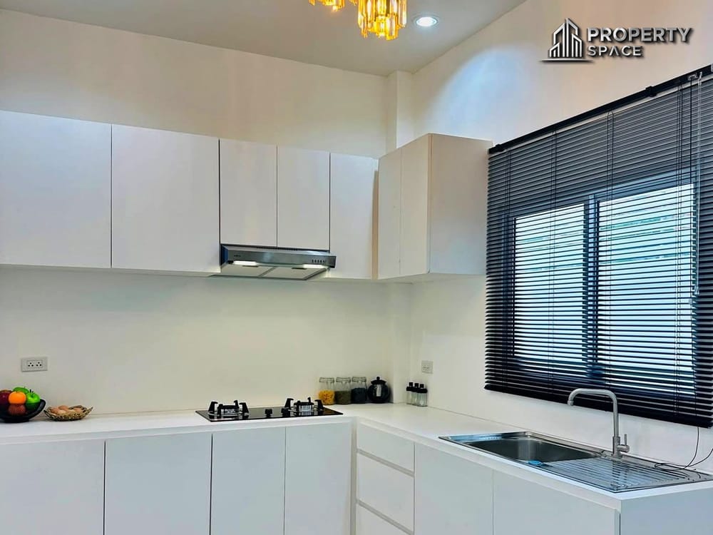 3 Bedroom Single-Story Corner House In East Pattaya For Sale Image 13