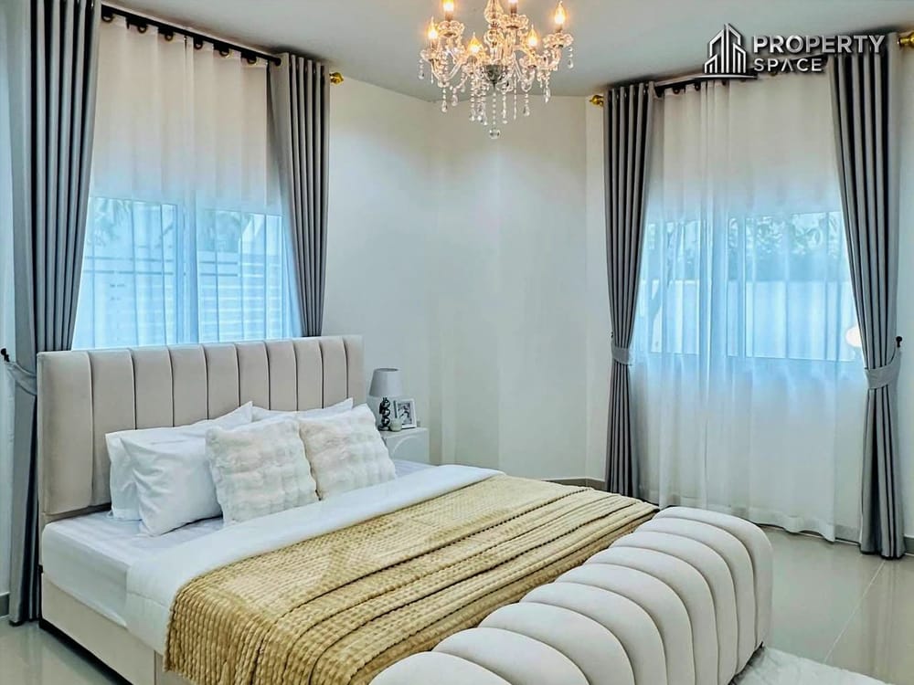 3 Bedroom Single-Story Corner House In East Pattaya For Sale Image 6