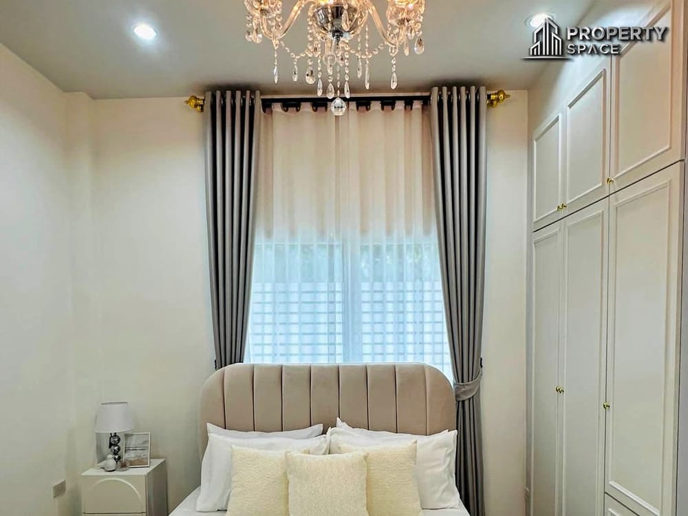 3 Bedroom Single-Story Corner House In East Pattaya For Sale Image 12