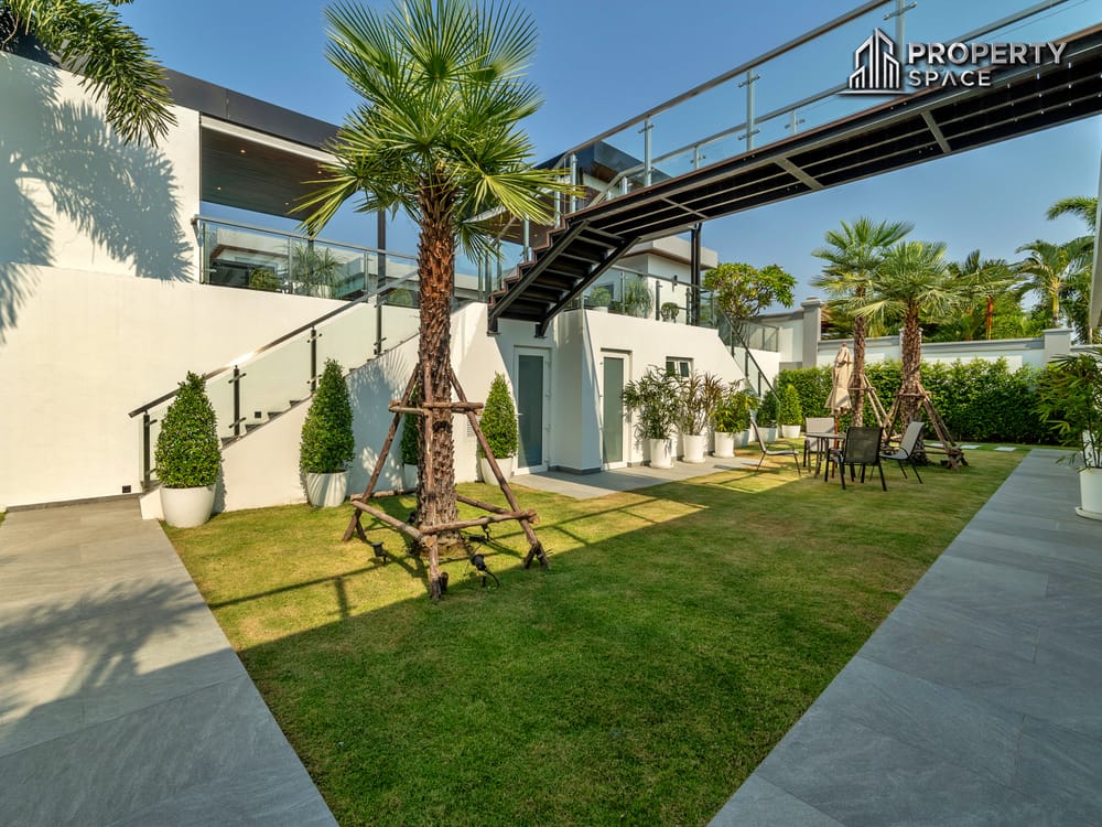 Prestige Living Above It All – Ultra-Luxury 6-Bedroom Hillside Villa For Sale in Pattaya Image 42