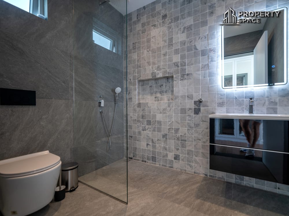 Prestige Living Above It All – Ultra-Luxury 6-Bedroom Hillside Villa For Sale in Pattaya Image 41