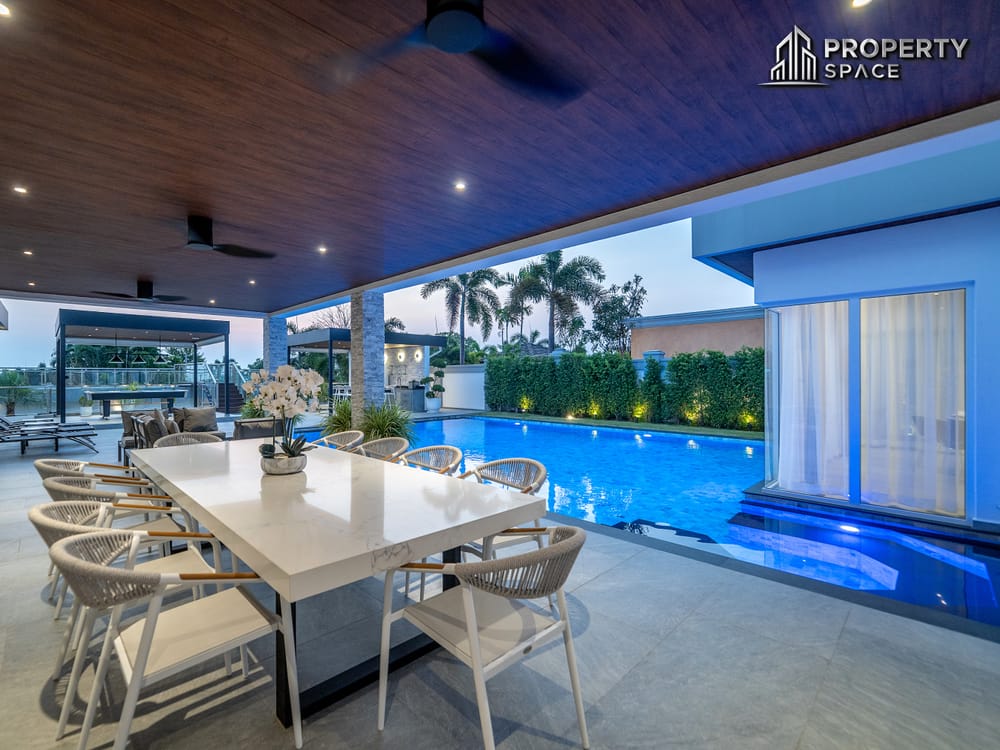 Prestige Living Above It All – Ultra-Luxury 6-Bedroom Hillside Villa For Sale in Pattaya Image 10