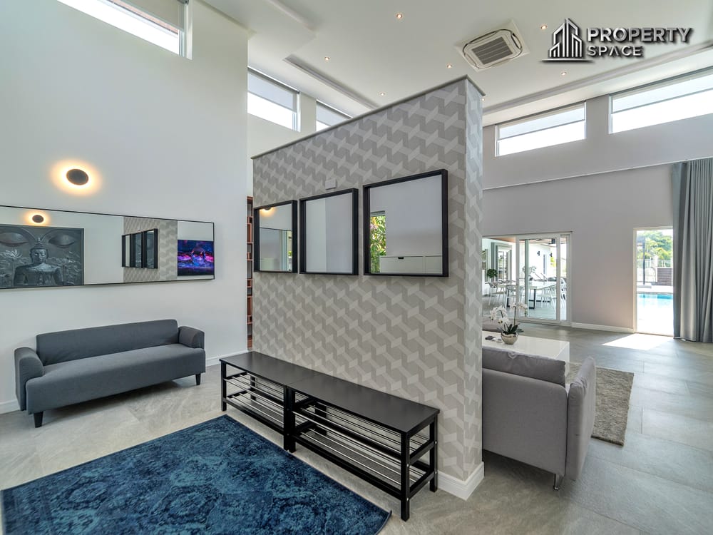 Prestige Living Above It All – Ultra-Luxury 6-Bedroom Hillside Villa For Sale in Pattaya Image 19