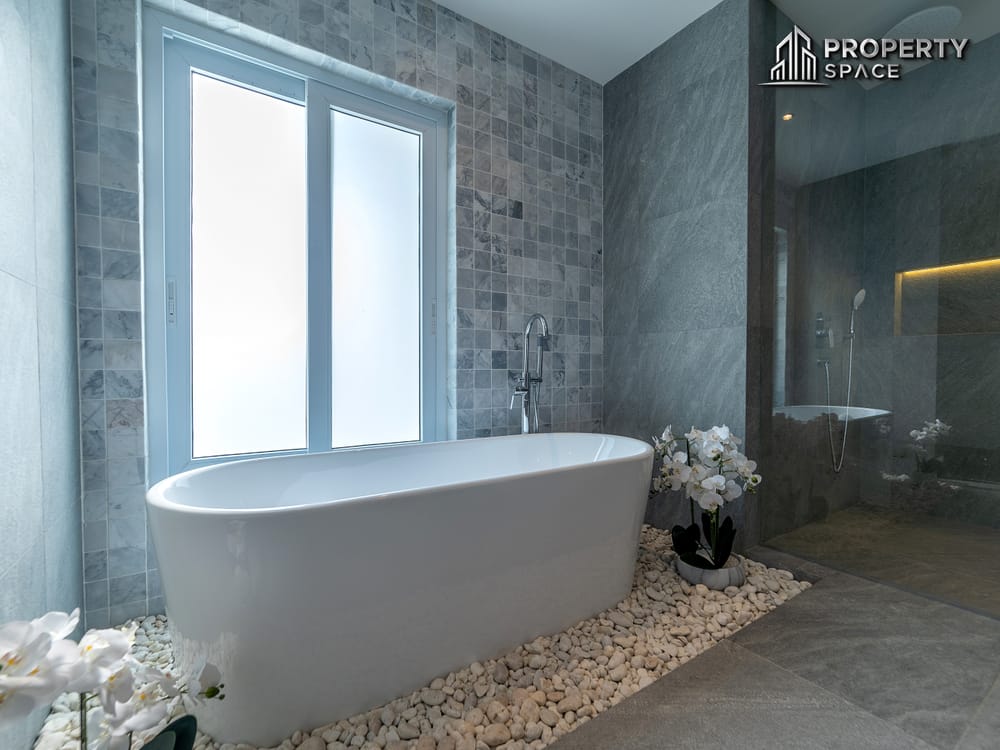 Prestige Living Above It All – Ultra-Luxury 6-Bedroom Hillside Villa For Sale in Pattaya Image 38