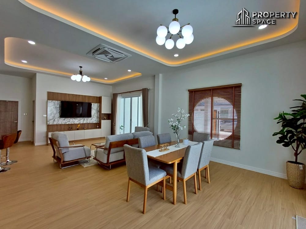 Brand New 3-Bedroom Pool Villa Near Mabprachan Lake Pattaya For Sale Image 9
