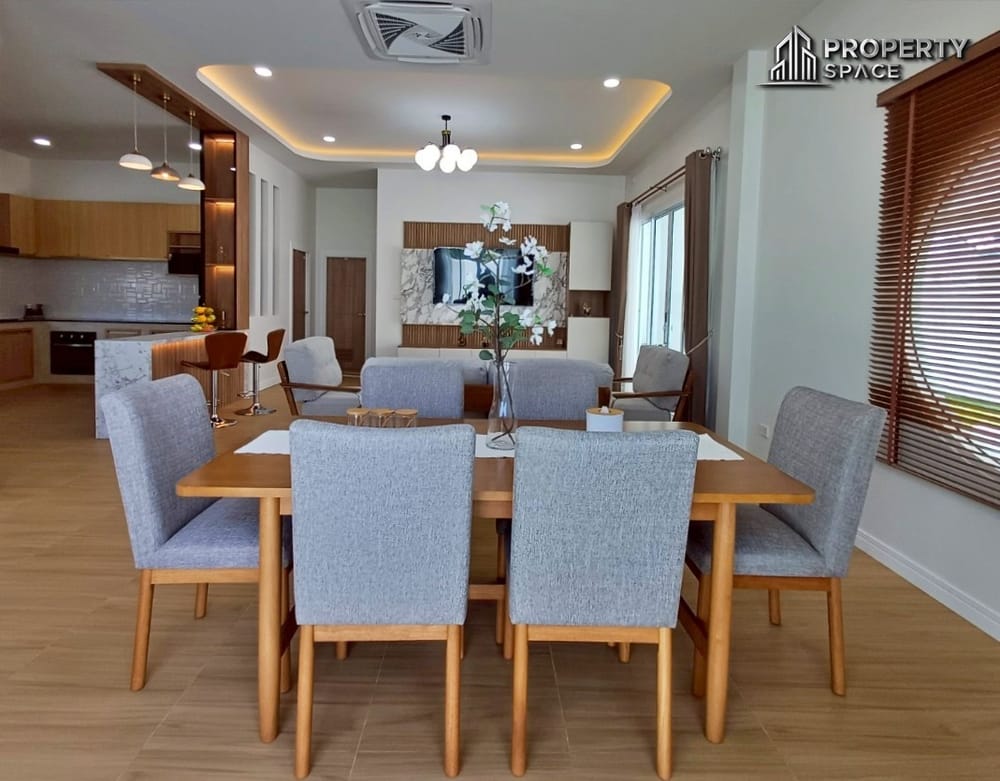 Brand New 3-Bedroom Pool Villa Near Mabprachan Lake Pattaya For Sale Image 10