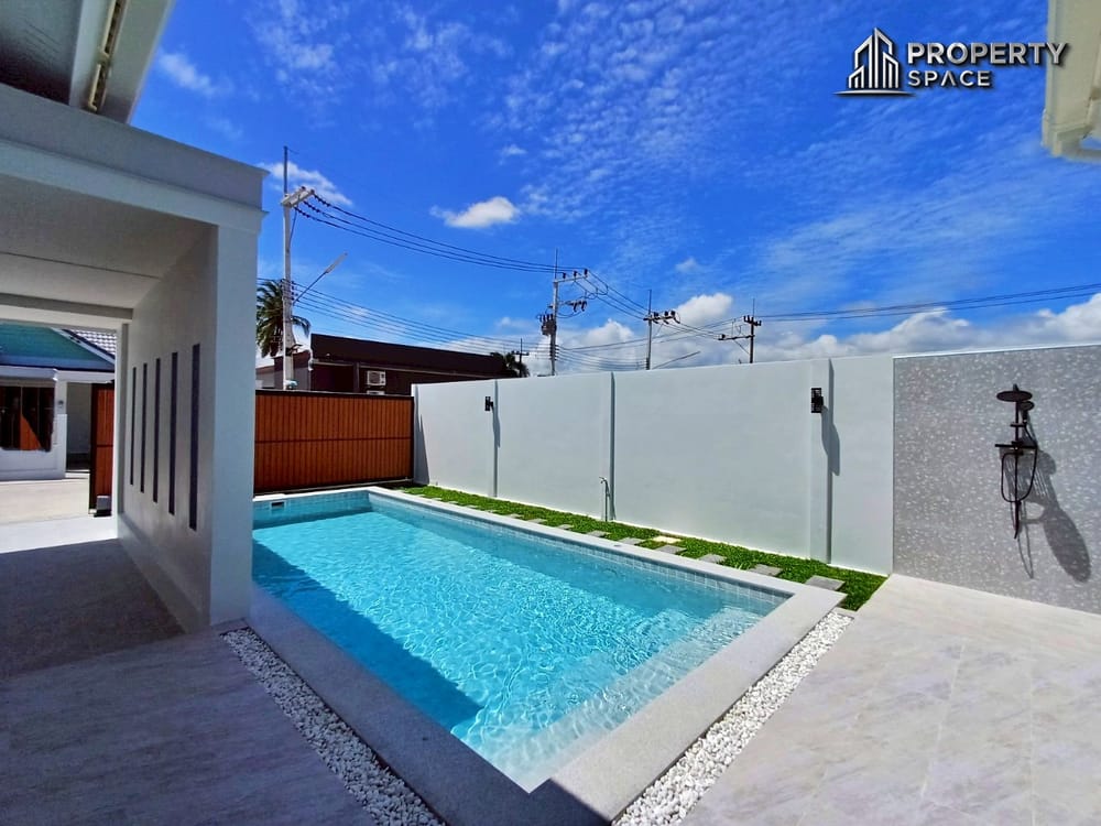 Brand New 3-Bedroom Pool Villa Near Mabprachan Lake Pattaya For Sale Image 35