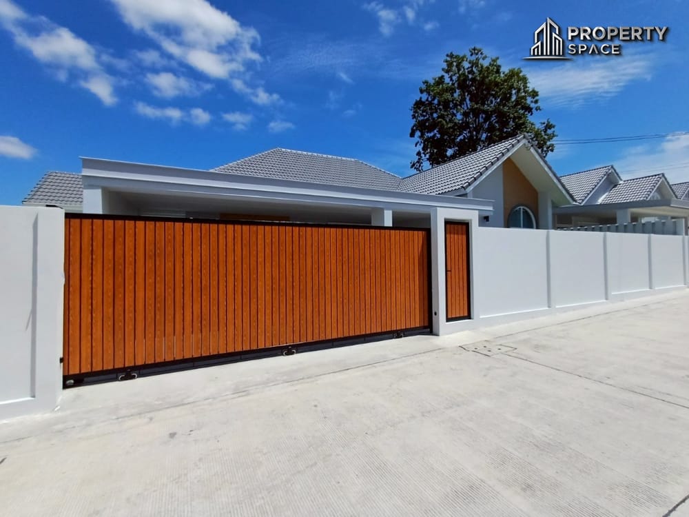 Brand New 3-Bedroom Pool Villa Near Mabprachan Lake Pattaya For Sale Image 39