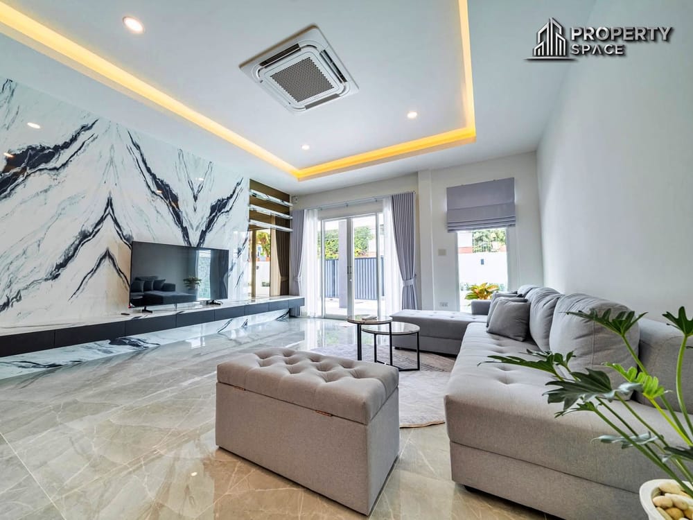 Brand New Modern Luxury 4 Bedroom Pool Villa In Jomtien Pattaya For Sale Image 5
