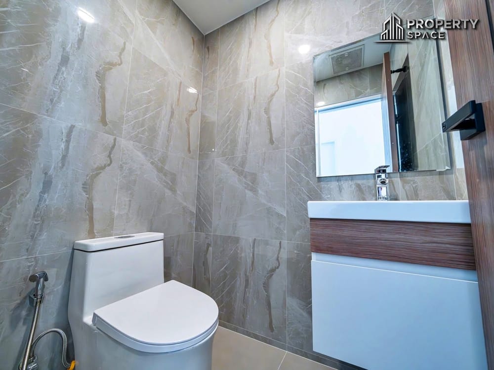 Brand New Modern Luxury 4 Bedroom Pool Villa In Jomtien Pattaya For Sale Image 15