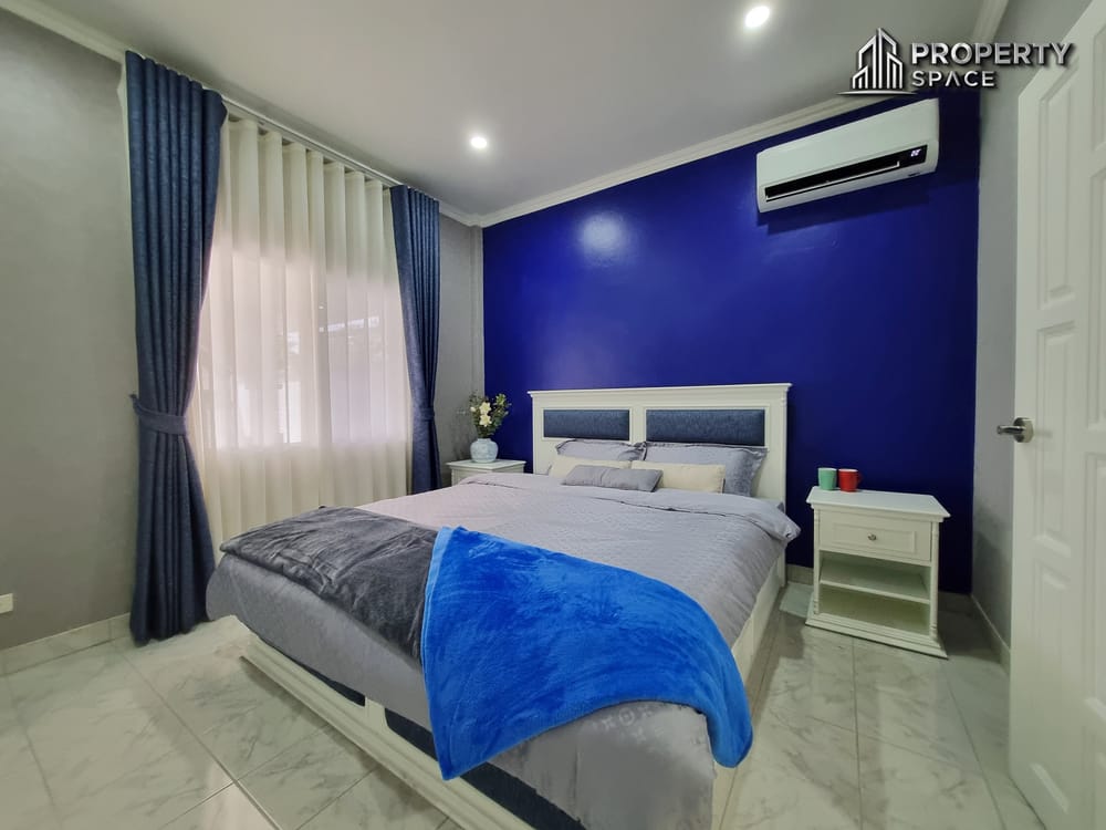 Newly Renovated With Spacious Layout! 3 Bedroom Pool Villa In East Pattaya For Sale And Rent Image 20