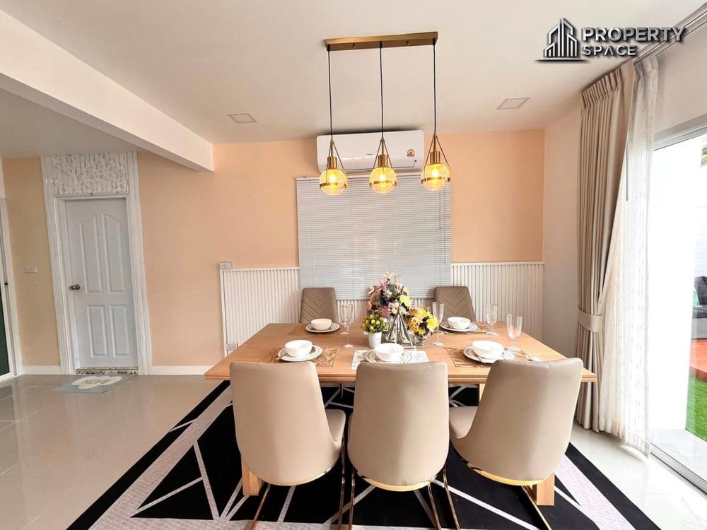 Corner Plot 3 Bedroom House In Chaiyaphruek Only 10 Minutes to Jomtien Beach For Sale Image 7